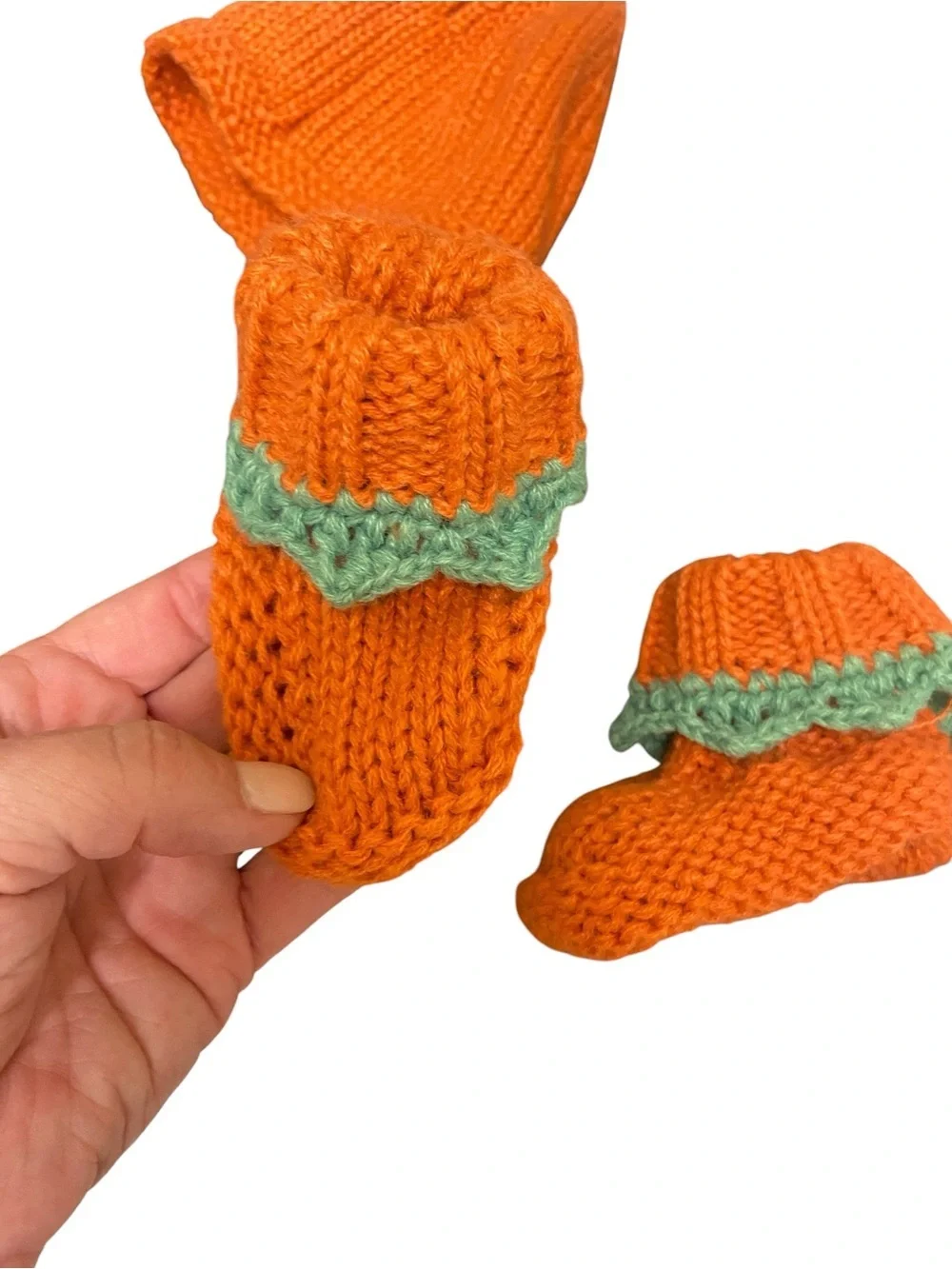 Little Me Hand Knit Pumpkin Hat Bootie Set Size 0-6 months Orange Halloween